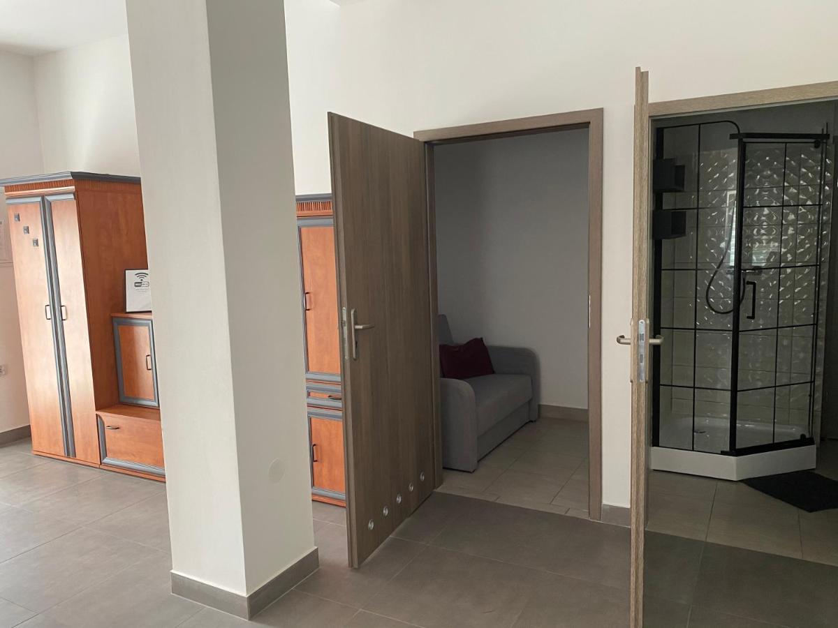 Apartamenty Pod Wierzbami Dwikozy Exteriör bild